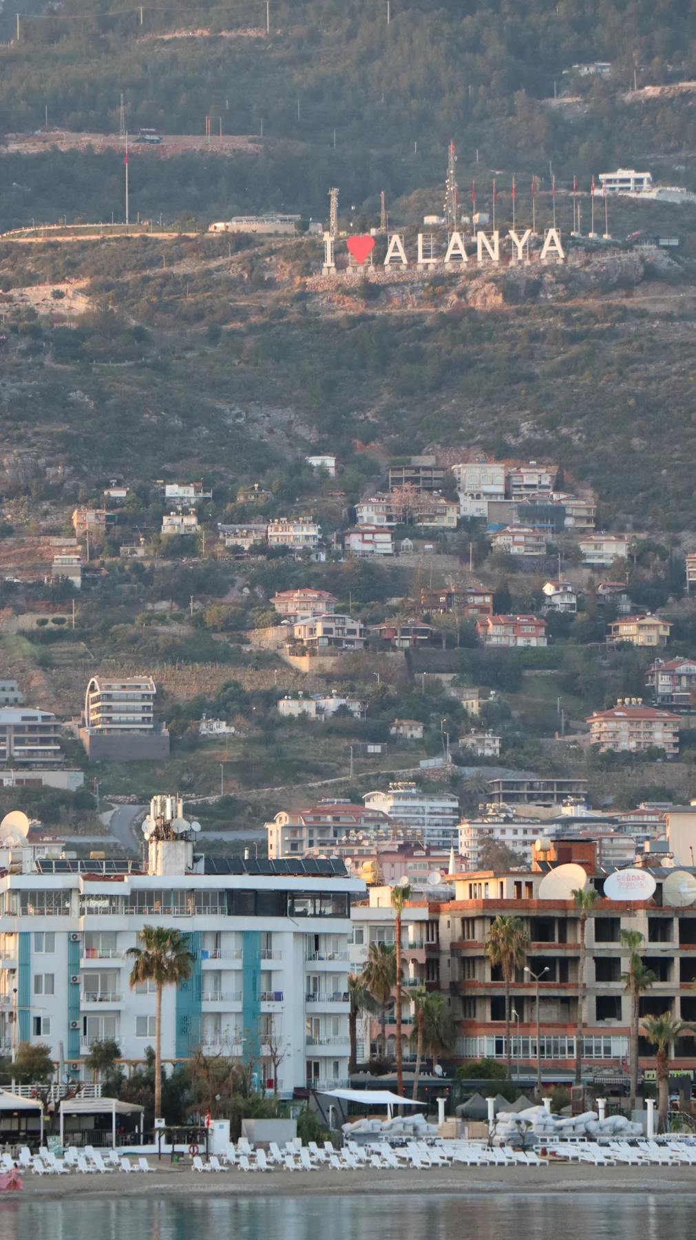 Alanya kent panoraması
