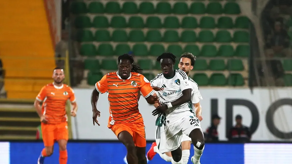 Alanyaspor’a Kendi Evinde Soğuk Duş!