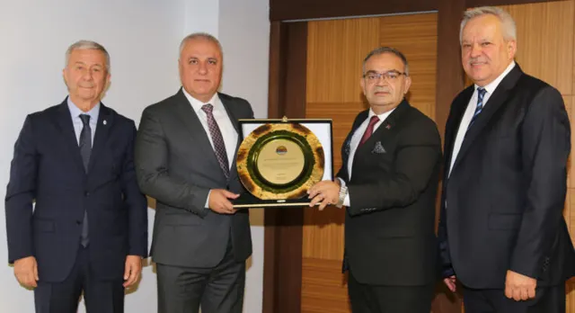 ALTSO’DA GÖREV RESMEN EL DEĞİŞTİ!